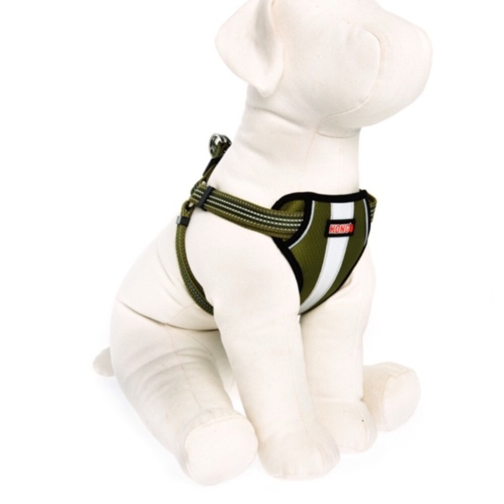 Kong reflective dog harness. Size small.